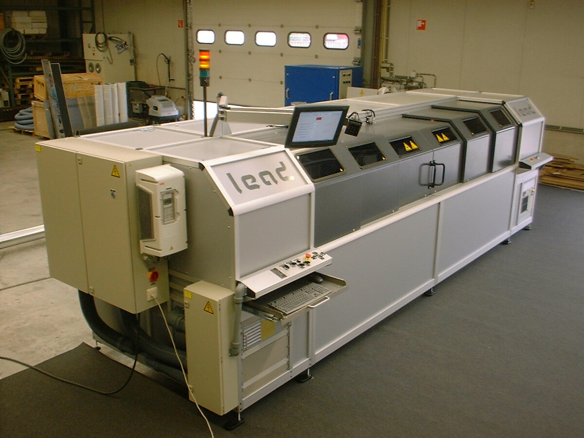 Direct engraving flexo 600 W laser 2011 for sale - in perfekt conditions ! After CO2 rebuild. 1